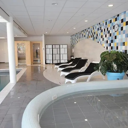 Stylish In Nature Near Amsterdam * Halfweg