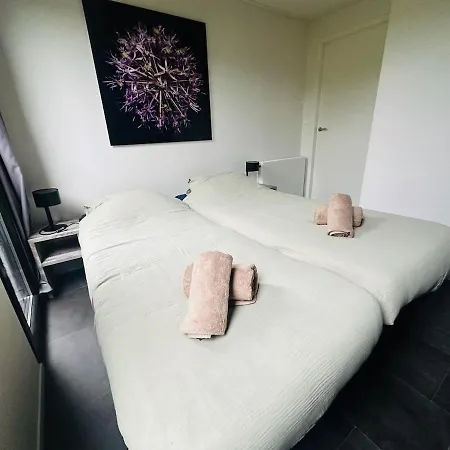 Stylish In Nature Near Amsterdam Vakantiehuis Halfweg