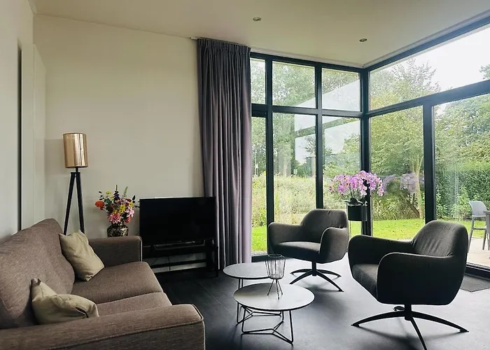 Stylish In Nature Near Amsterdam 度假居 *