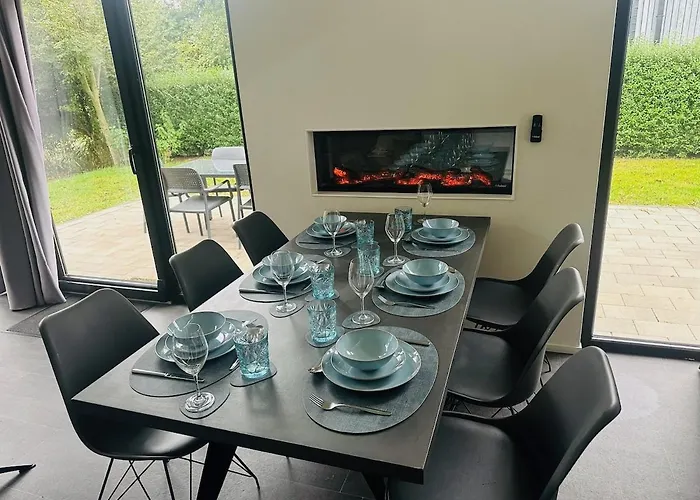 Stylish In Nature Near Amsterdam 度假居 *